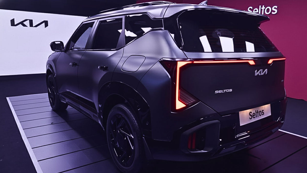 2026 Kia Seltos Review: The Compact SUV That's Smarter, Bolder, and Ready for Anything.