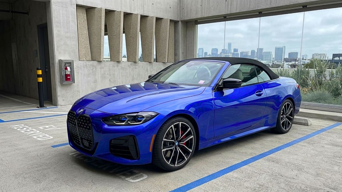 BMW M440i Convertible 2026 – Price, Features, Specs & Review.